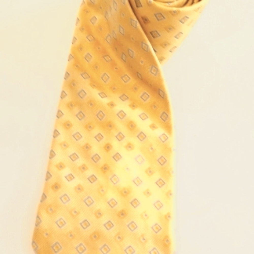 BROOKS BROTHERS (Made in Italy) 100% Silk Tie